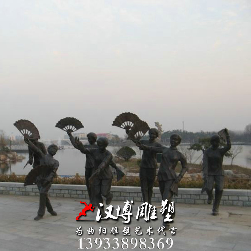 人物雕塑厂家,扭秧歌雕像,玻璃钢雕塑