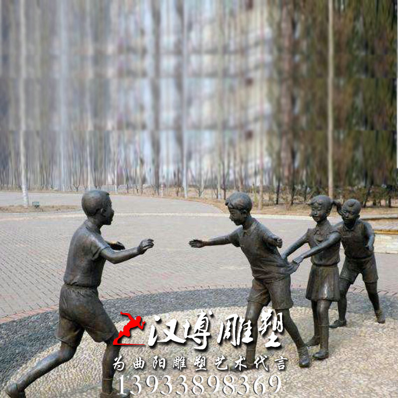 玻璃钢铜雕,老鹰捉小鸡雕像,园林景观雕塑