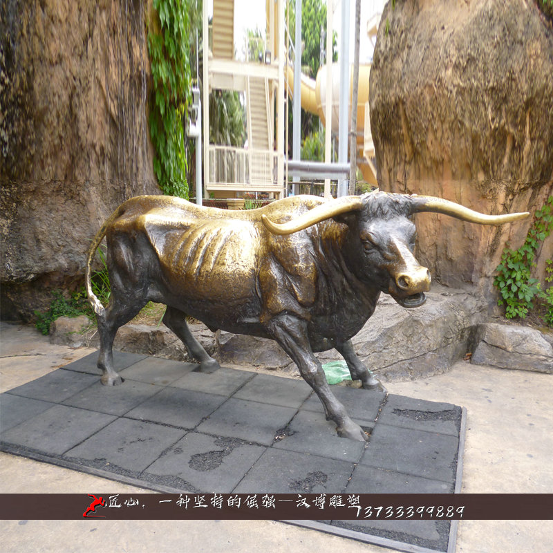 铸铜雕像,牛铜雕,黄铜雕塑