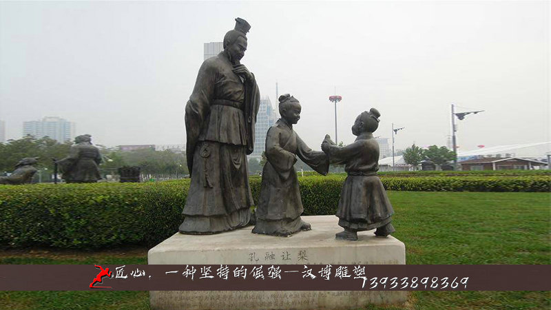 铸铜人物雕塑,人物铜雕加工,黄铜雕塑