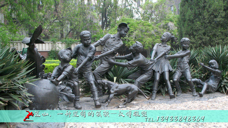 铸铜雕塑,人物铸铜雕像,拔萝卜铜雕