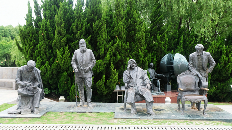 外国人雕像,公园雕塑,人物雕像定制